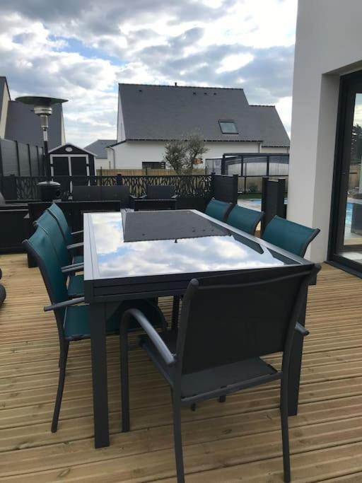 Maison 10 Pers En Bord De Mer Avec Piscine Chauffee Toute L'Annee, Spa Et Hamman Surzur Dış mekan fotoğraf